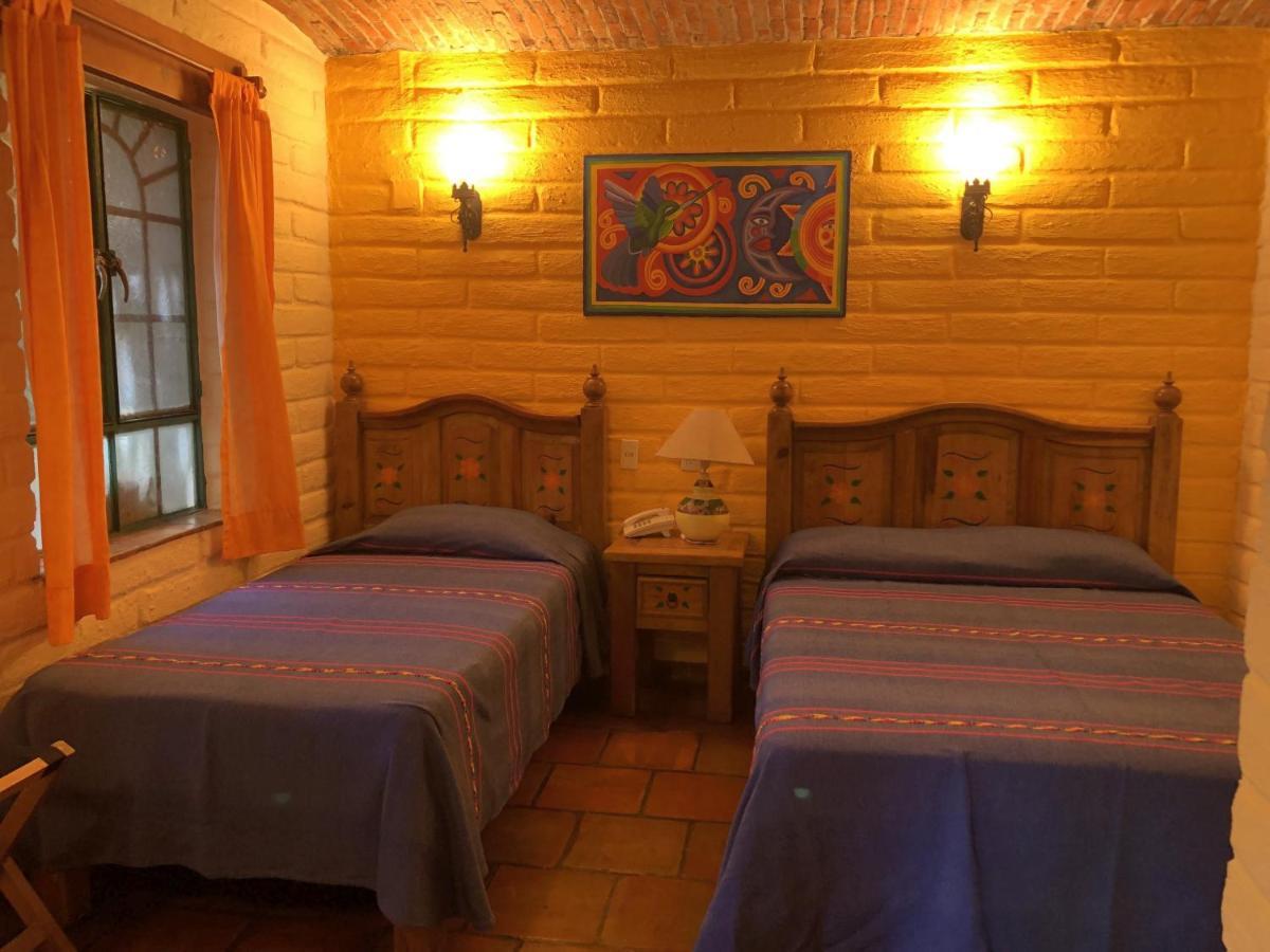 Bed and Breakfast Casa Del Retono Tlaquepaque Екстер'єр фото