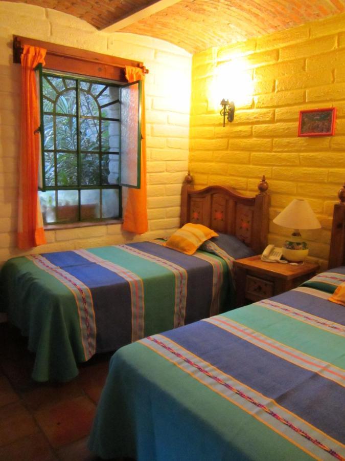 Bed and Breakfast Casa Del Retono Tlaquepaque Екстер'єр фото