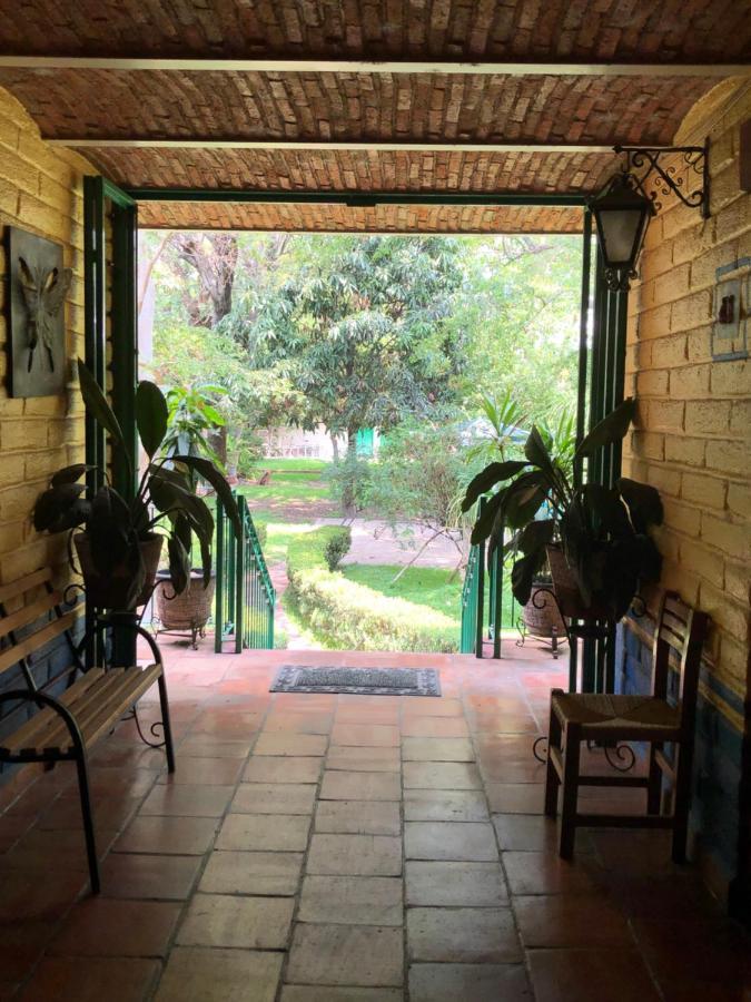 Bed and Breakfast Casa Del Retono Tlaquepaque Екстер'єр фото