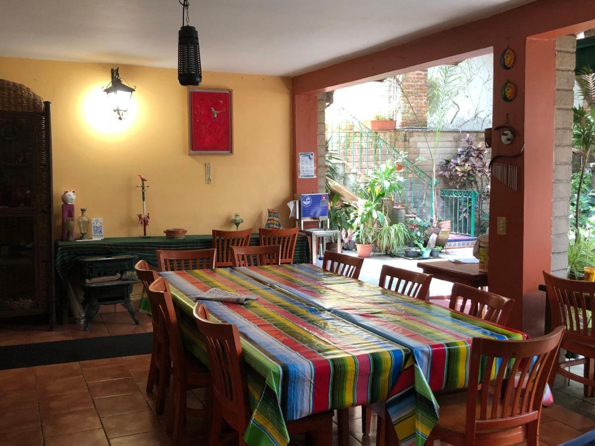Bed and Breakfast Casa Del Retono Tlaquepaque Екстер'єр фото