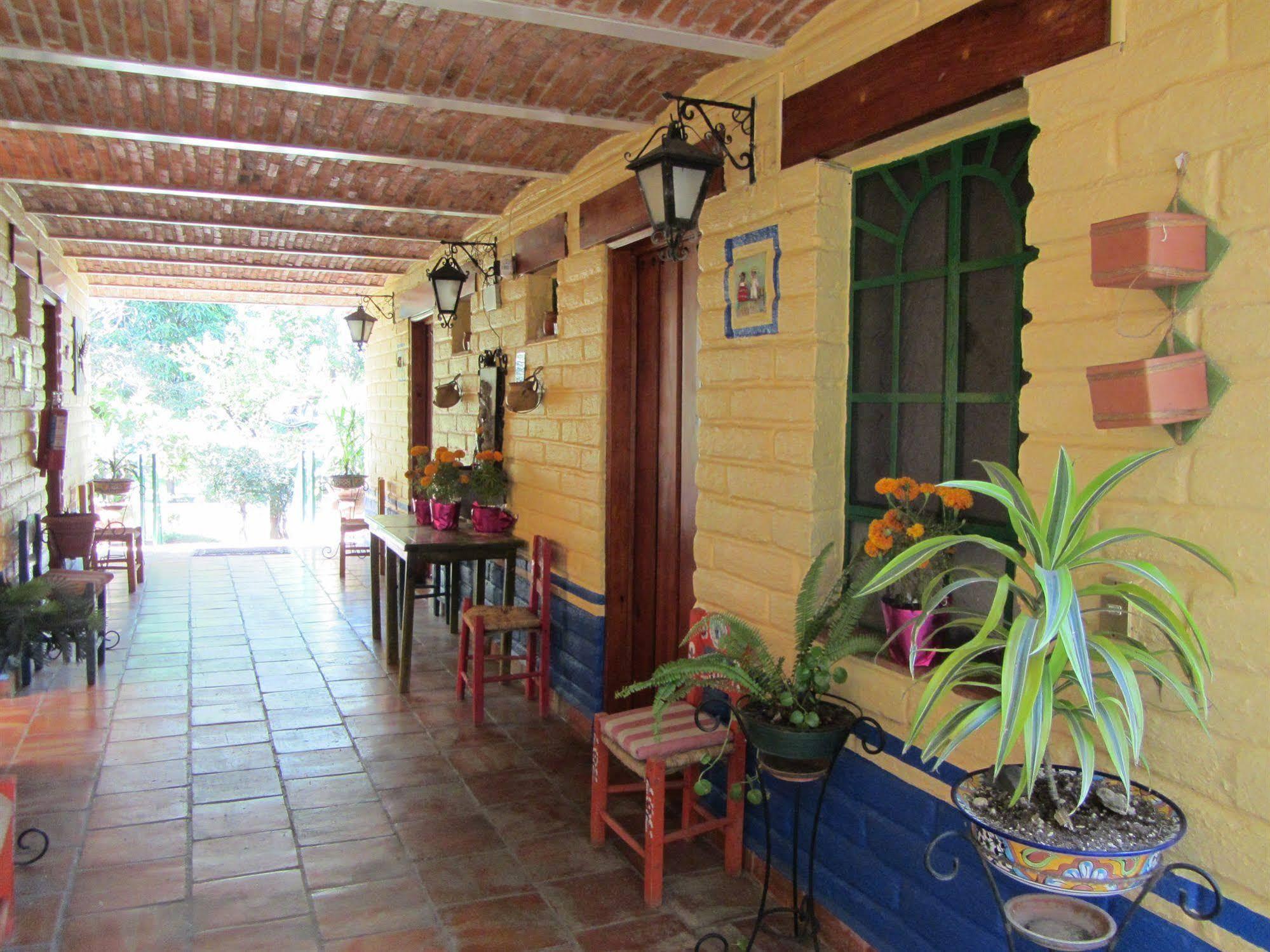 Bed and Breakfast Casa Del Retono Tlaquepaque Екстер'єр фото