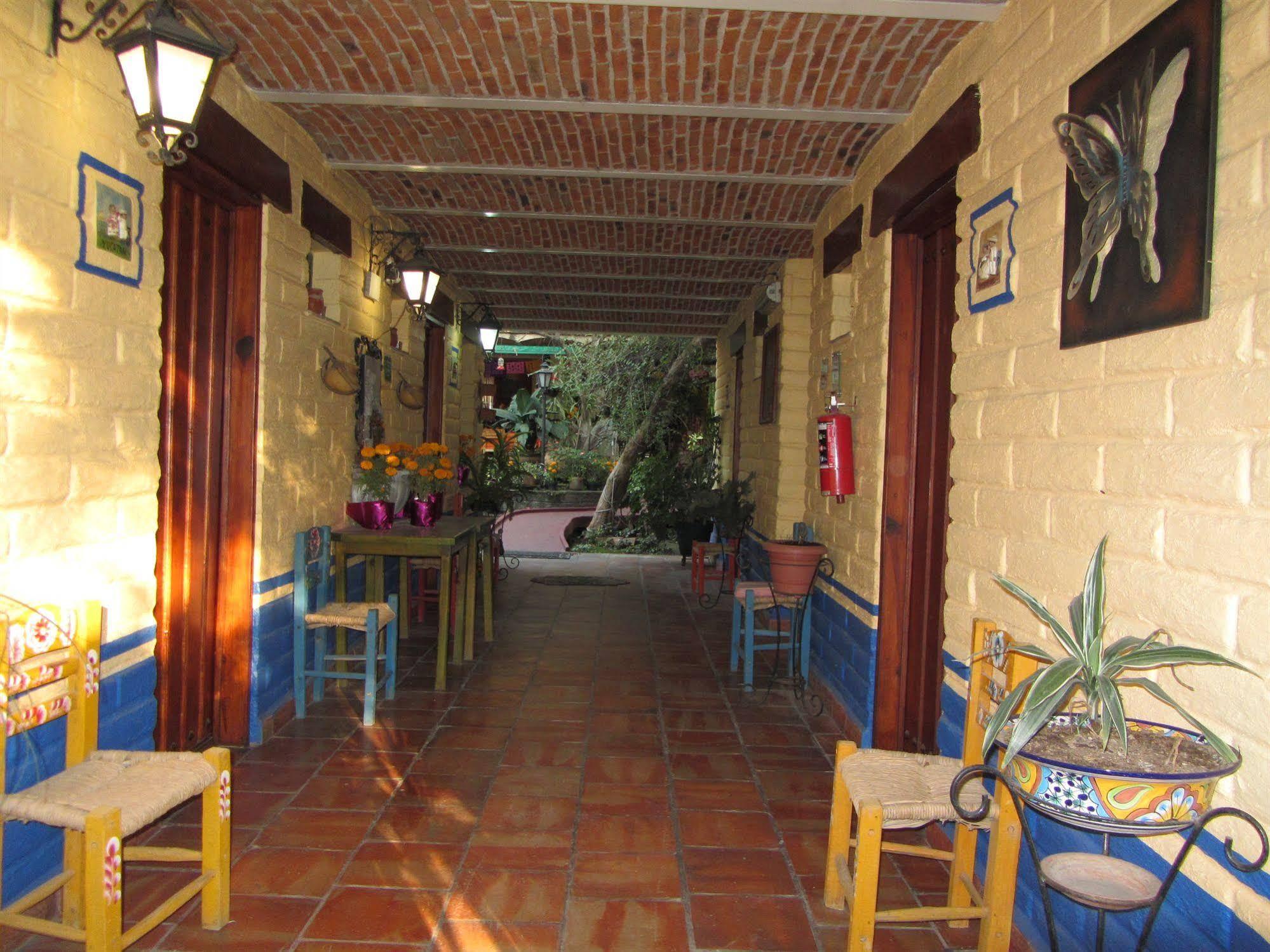 Bed and Breakfast Casa Del Retono Tlaquepaque Екстер'єр фото