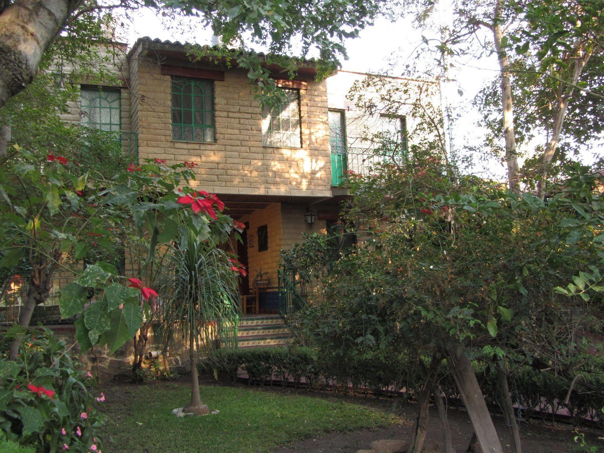 Bed and Breakfast Casa Del Retono Tlaquepaque Екстер'єр фото